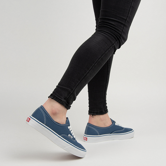 vans classics authentic