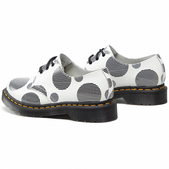 dr martens 1461 black and white