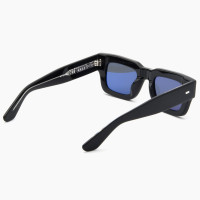 AKILA Ares BLACK