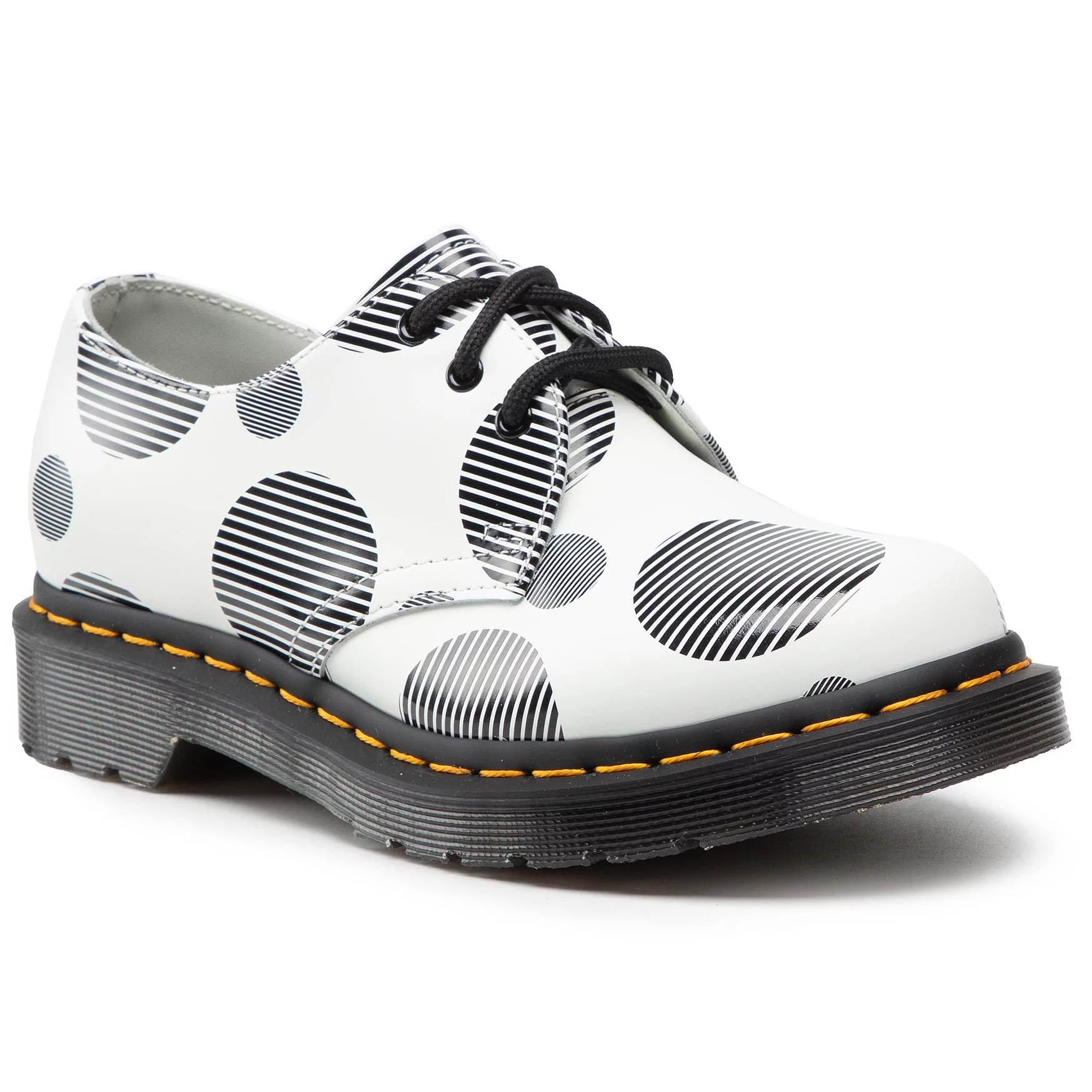 dr martens shoes white